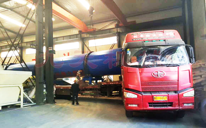 藥渣烘幹機發貨