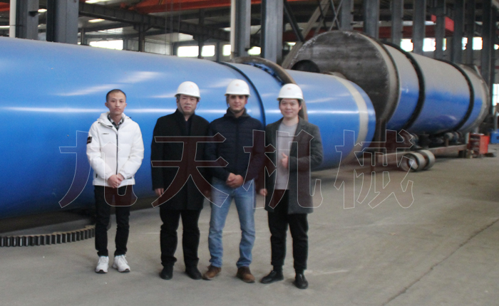 阿爾及利亞雞糞烘幹（gàn）製粒設備